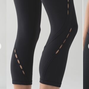 Lululemon Wunder Under Crop Peek Black Size 4